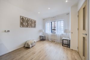 Photo 13- click for photo gallery